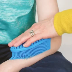 Brosse silicone sensorielle