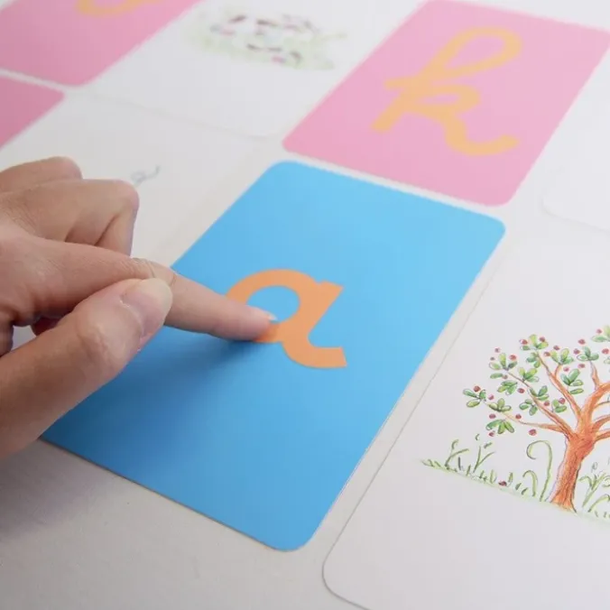 Coffret Montessori lettres rugueuses