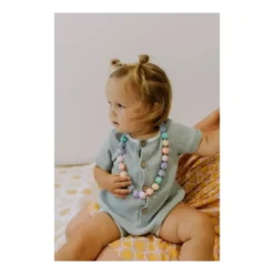 Collier princesse et le pois arc-en-ciel - pastel