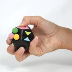 Fidget pentagone noir