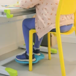 Fidgety feet