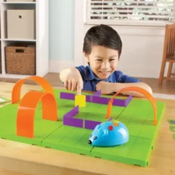 Le robot souris et son labyrinthe