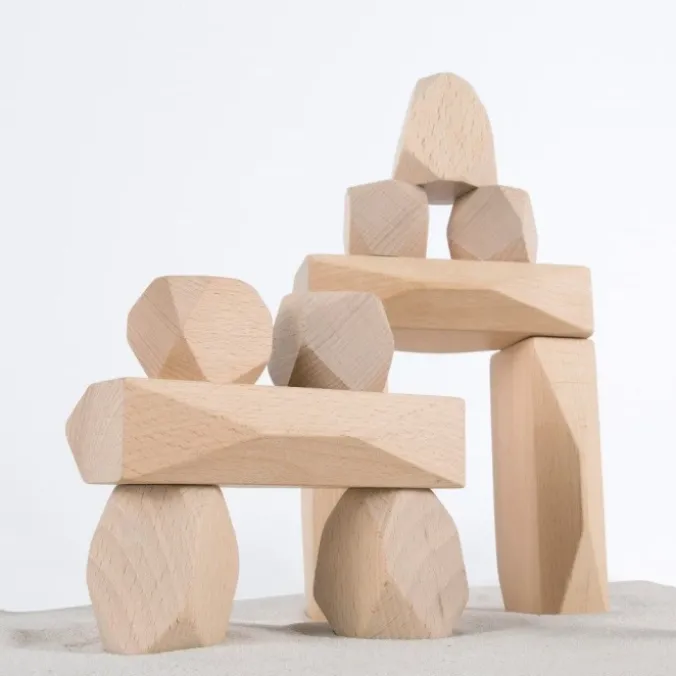 Rochers de construction en bois