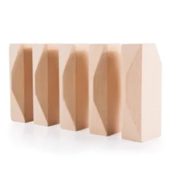 Rochers de construction en bois